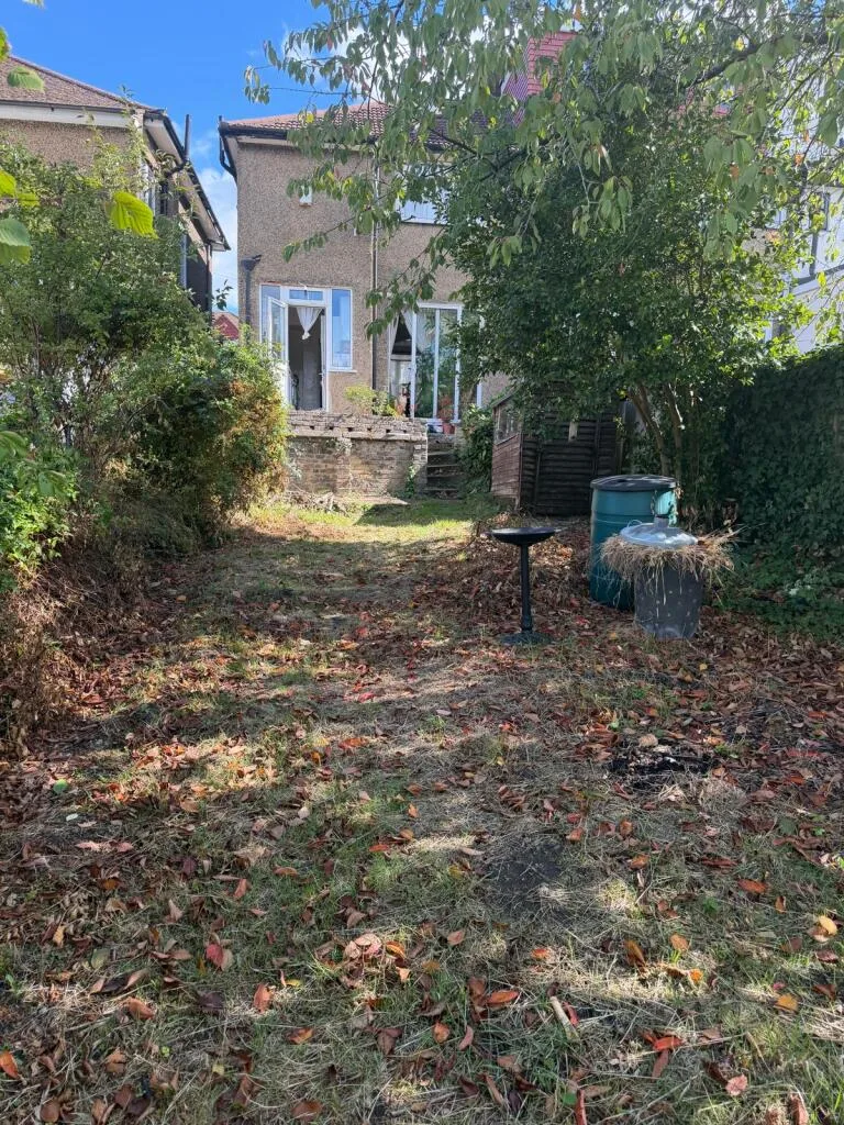 3 bedroom semi-detached house for rent