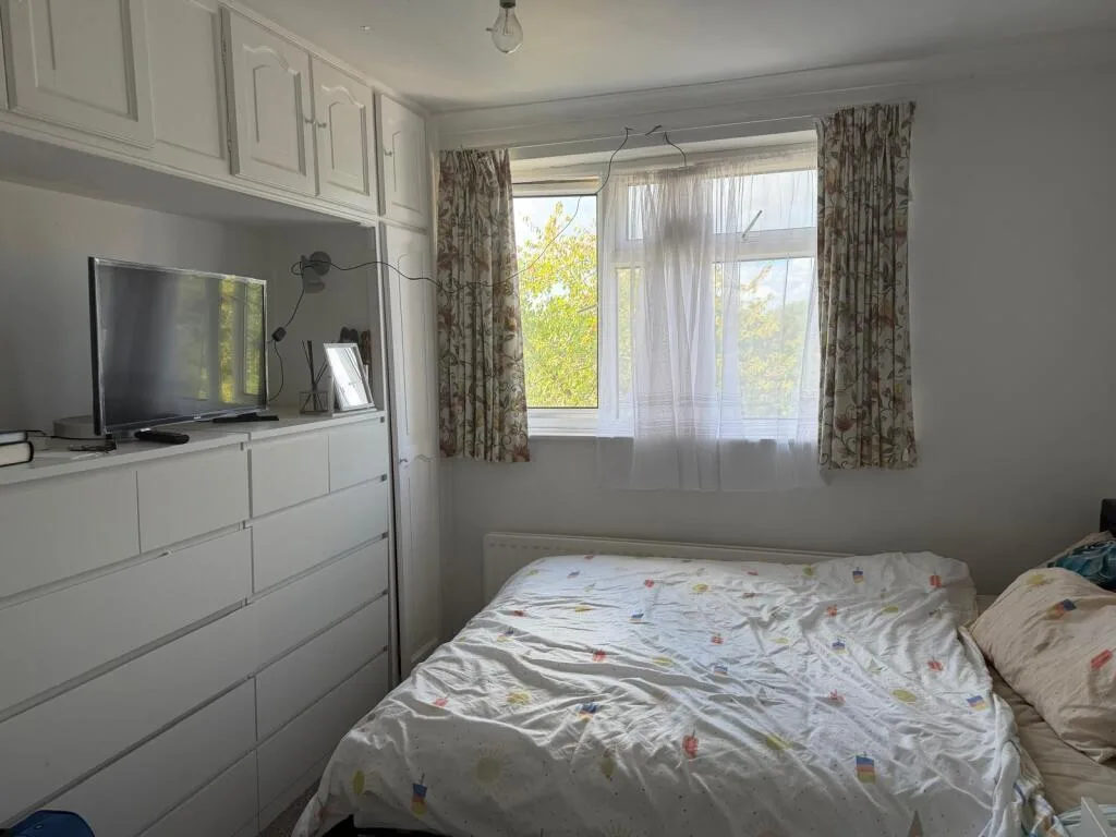 3 bedroom semi-detached house for rent
