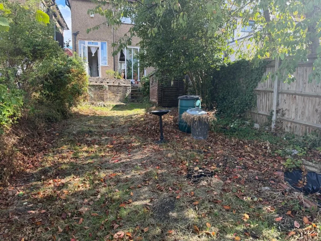 3 bedroom semi-detached house for rent
