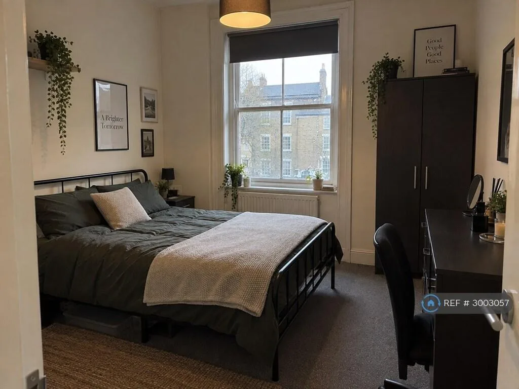 5 bedroom flat for rent