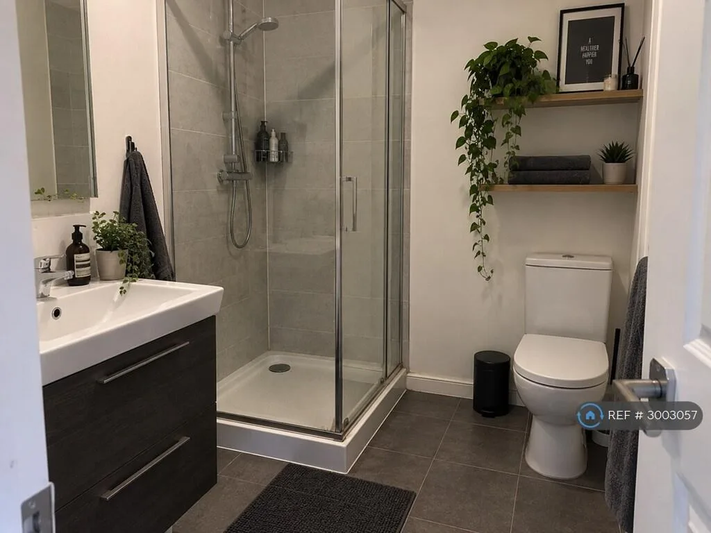 5 bedroom flat for rent
