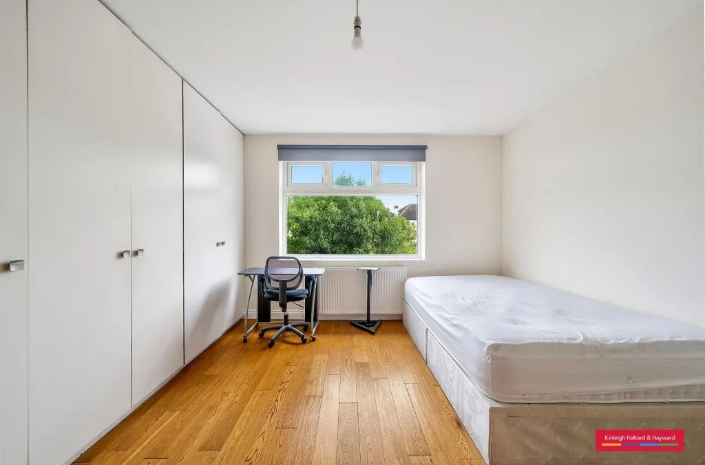 3 bedroom flat for rent