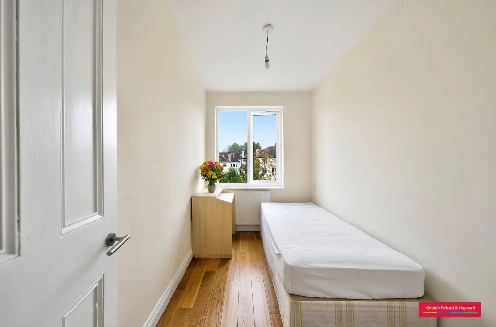 3 bedroom flat for rent