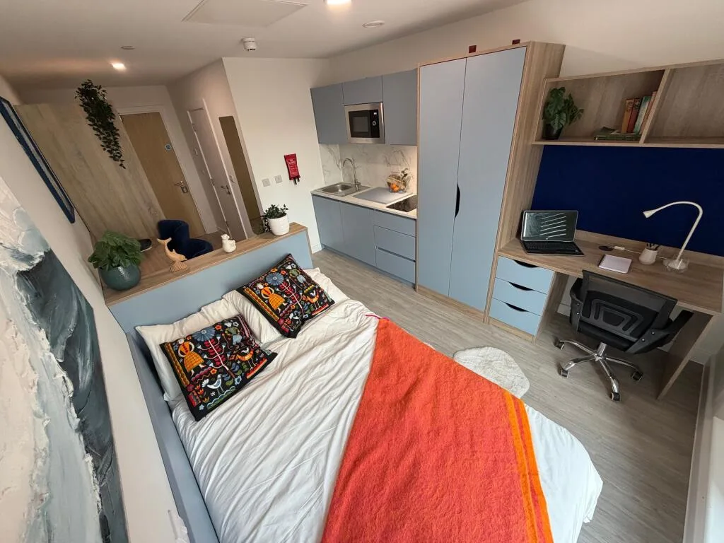 Studio flat for rent