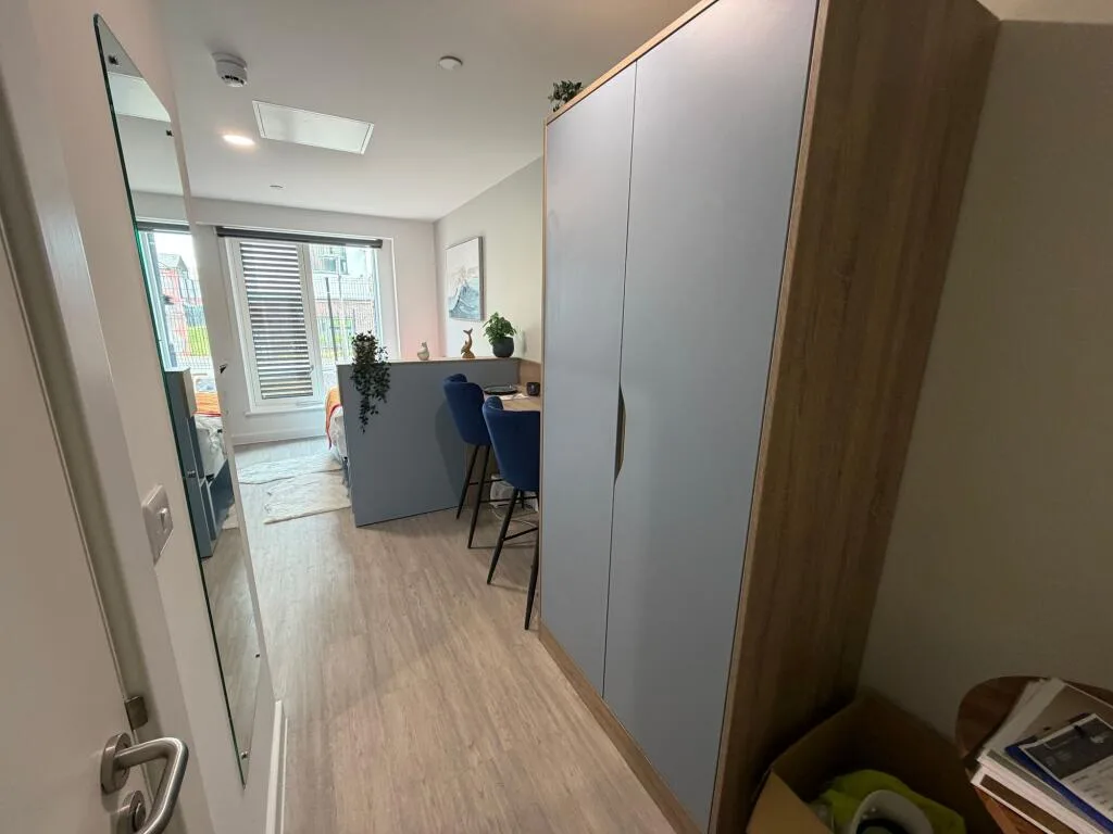 Studio flat for rent