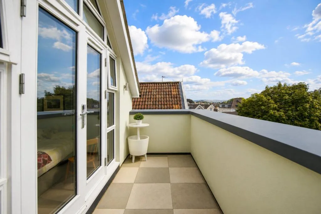 3 bedroom semi-detached house for rent