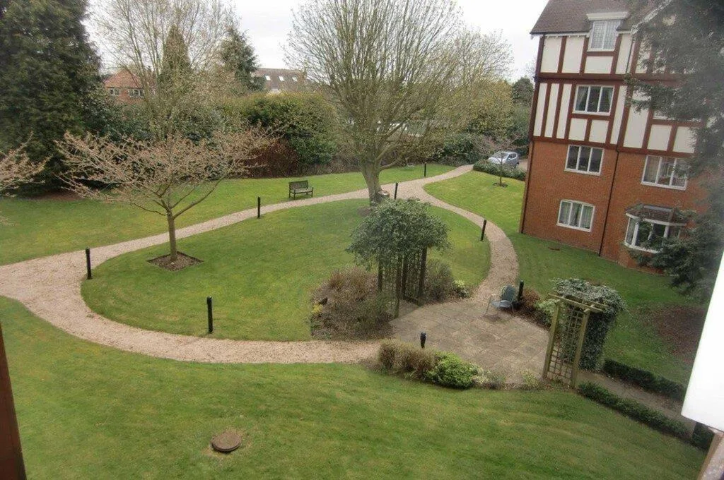 2 bedroom apartment for rent
