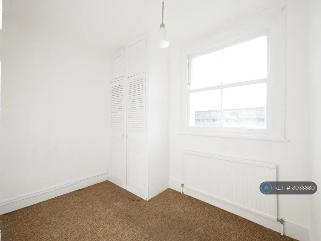 4 bedroom flat for rent