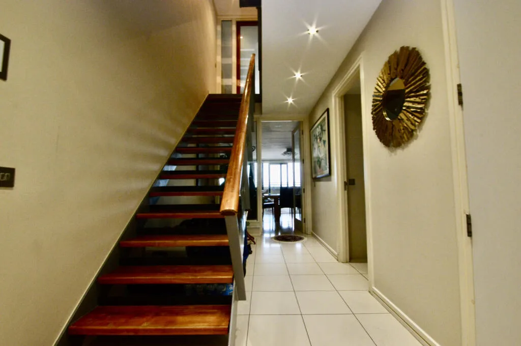 4 bedroom penthouse for rent