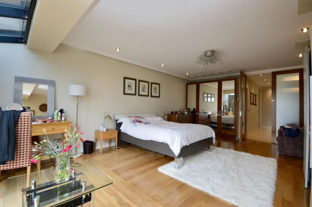 4 bedroom penthouse for rent