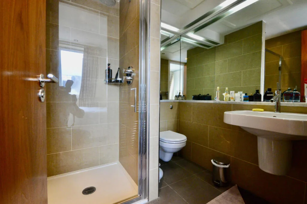 4 bedroom penthouse for rent