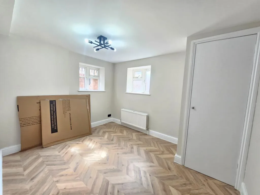 2 bedroom maisonette for rent