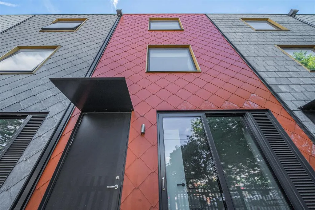 2 bedroom town house for rent