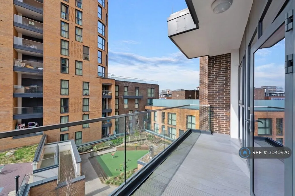 2 bedroom flat for rent