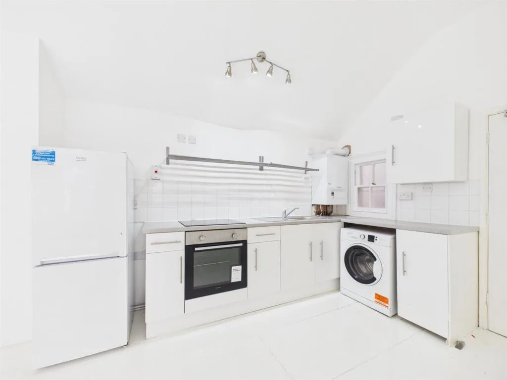 3 bedroom apartment for rent