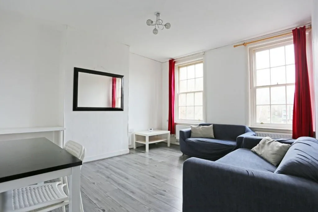 2 bedroom flat for rent
