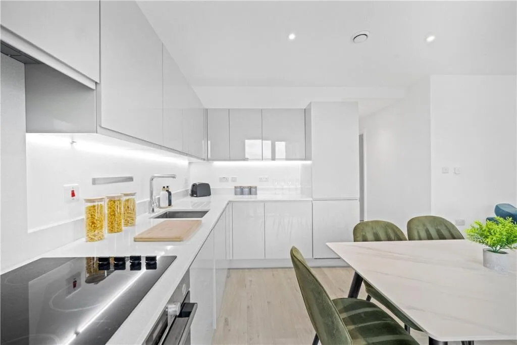3 bedroom apartment for rent
