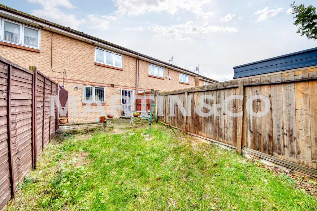 2 bedroom terraced house for rent