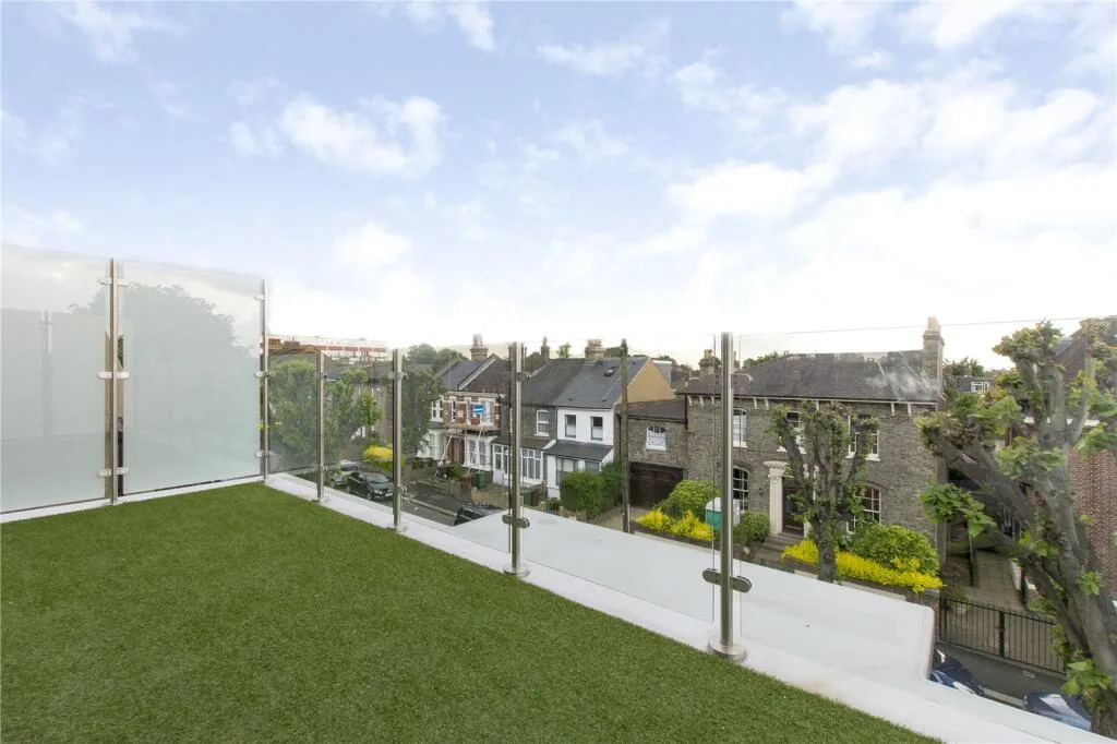 3 bedroom apartment for rent
