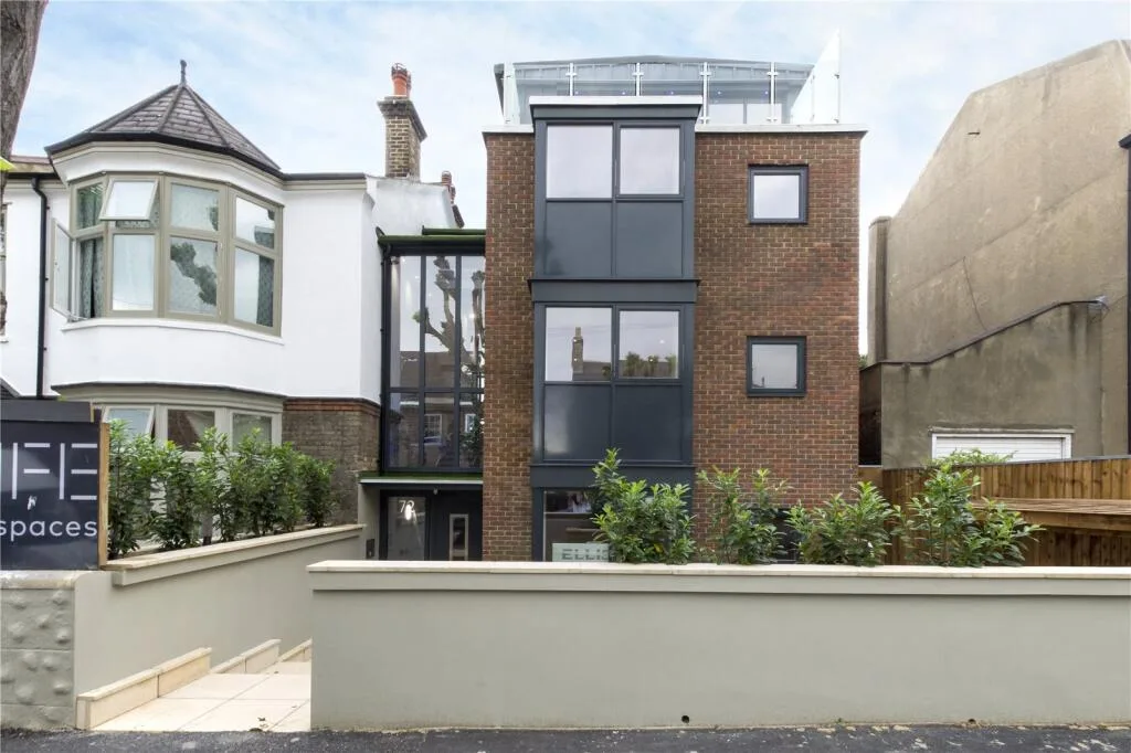 3 bedroom apartment for rent