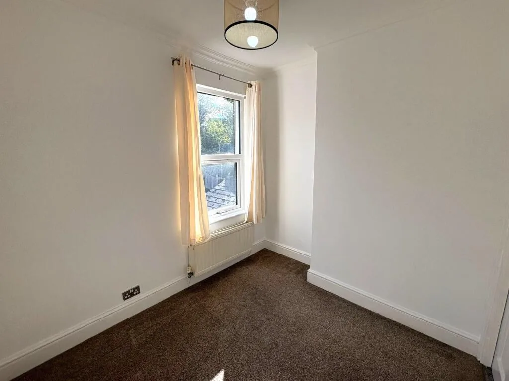 2 bedroom terraced house for rent