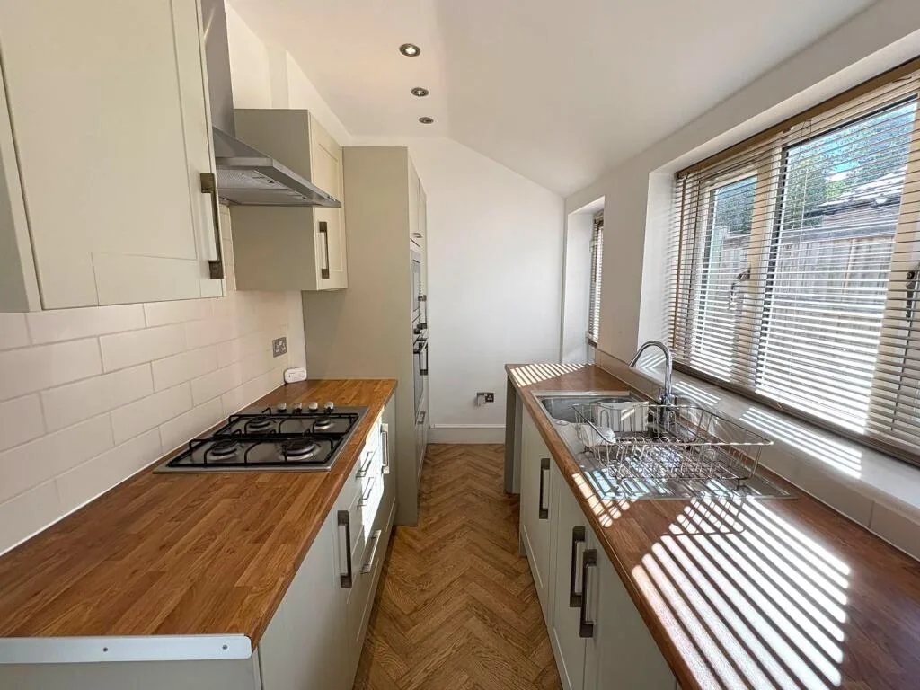 2 bedroom terraced house for rent