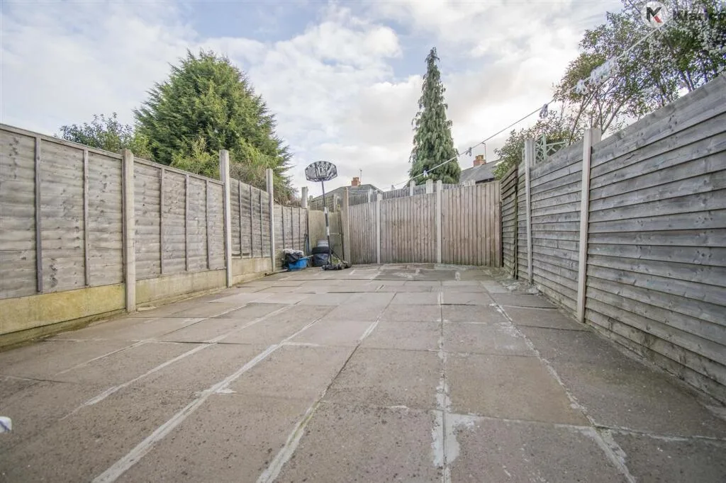 2 bedroom house for rent