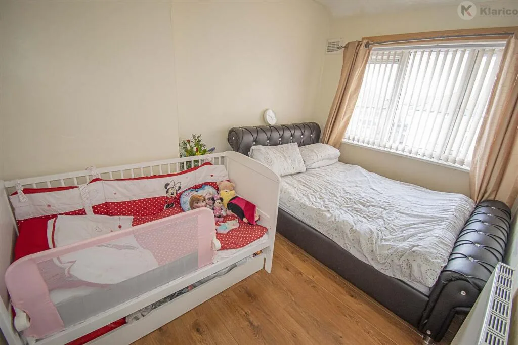 2 bedroom house for rent