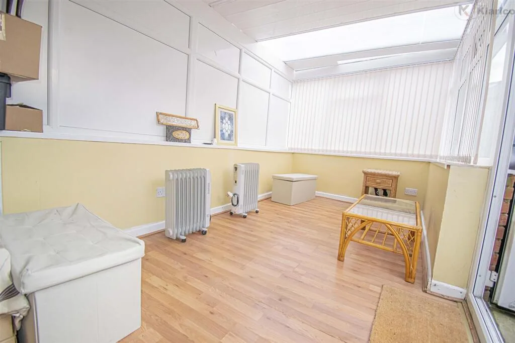 2 bedroom house for rent