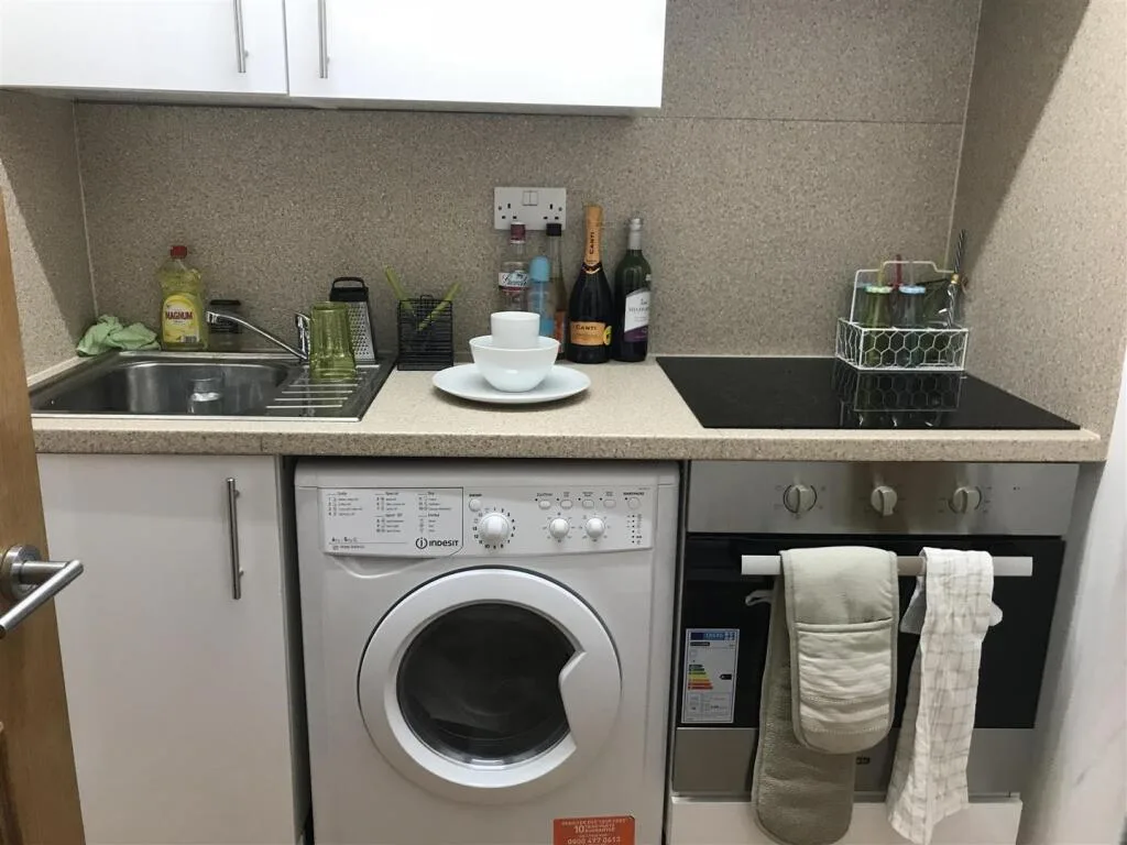 Studio flat for rent