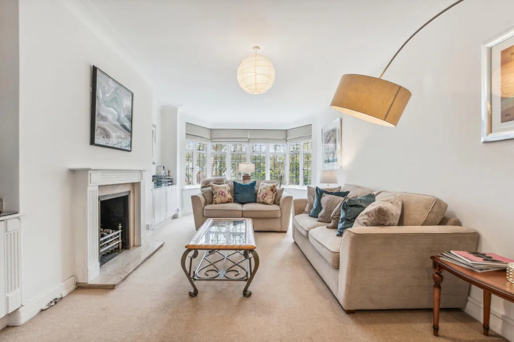 2 bedroom flat for rent