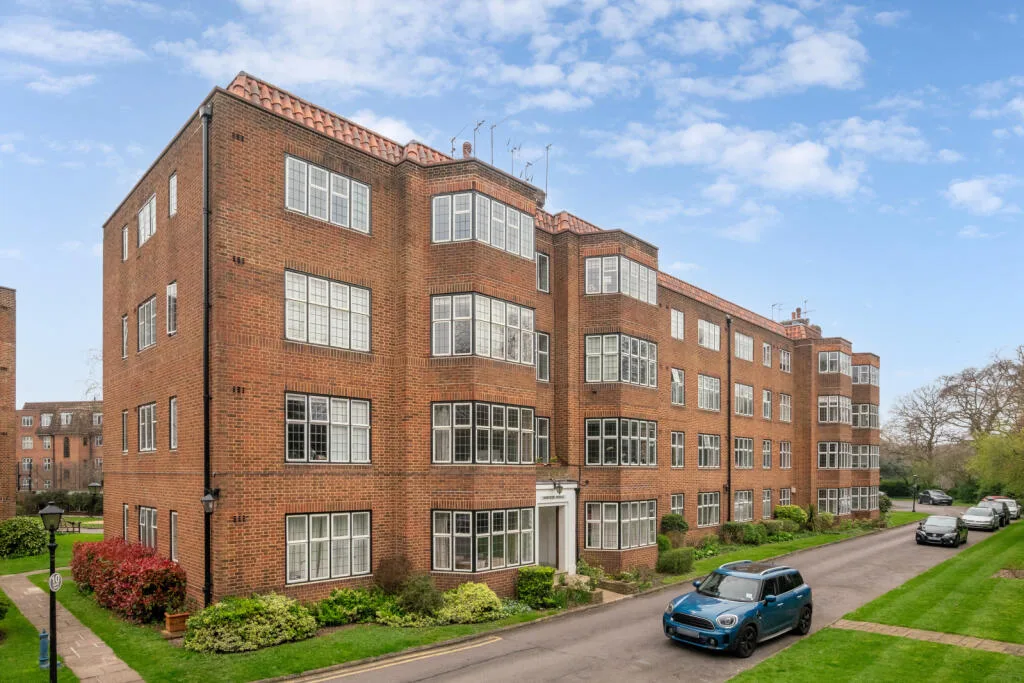 2 bedroom flat for rent