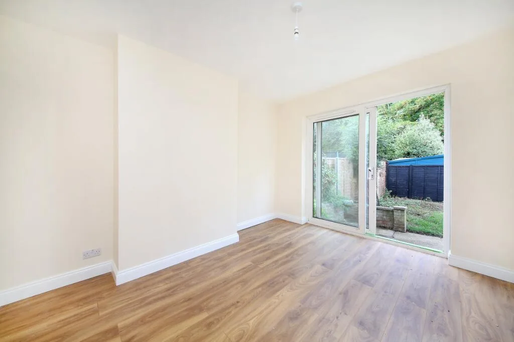 2 bedroom property for rent
