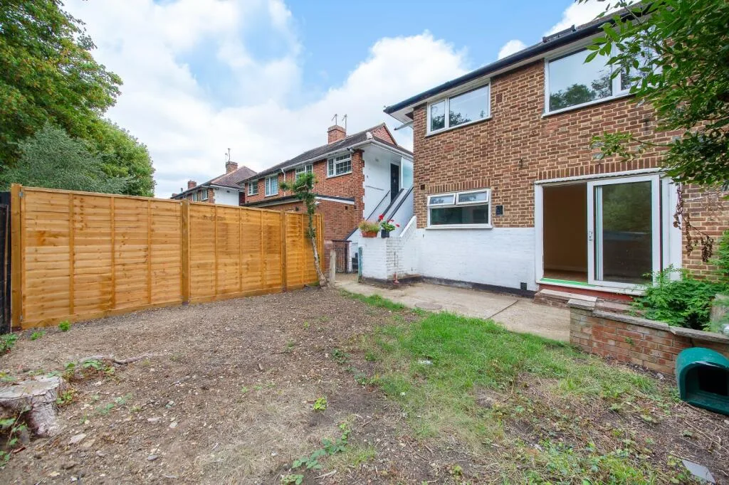 2 bedroom property for rent