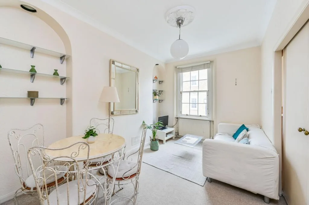 1 bedroom flat for rent
