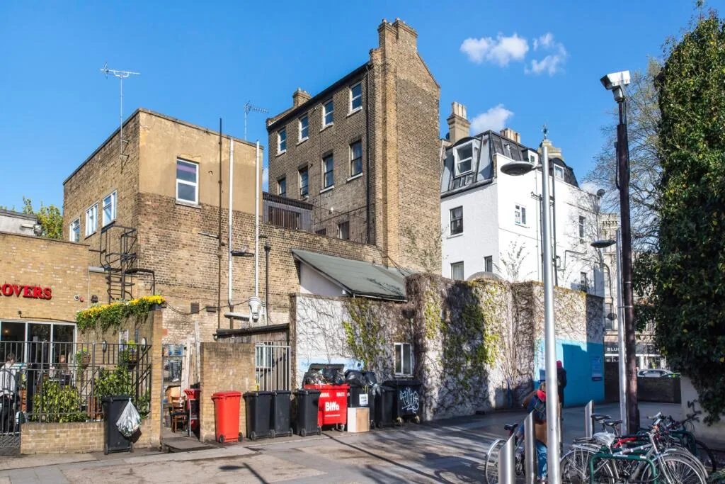 2 bedroom flat for rent