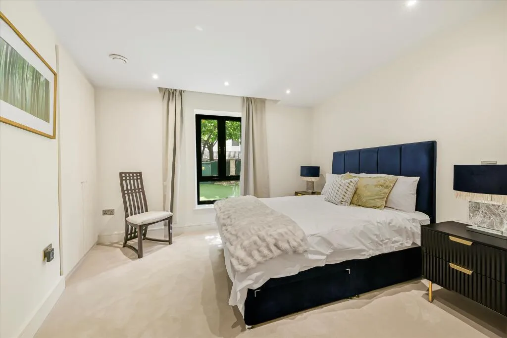 3 bedroom flat for rent