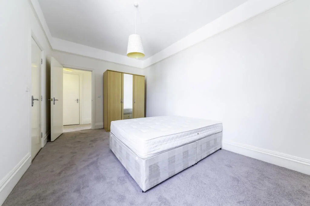 3 bedroom flat for rent