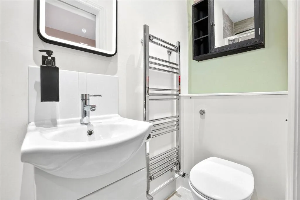 1 bedroom house for rent
