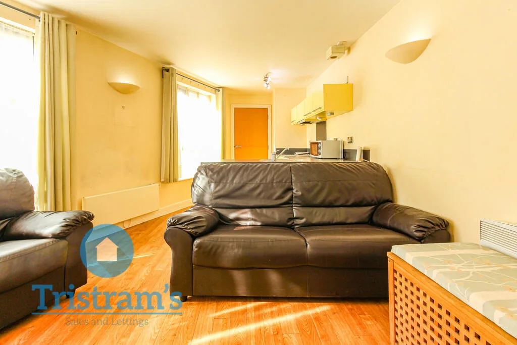 2 bedroom ground floor flat for rent