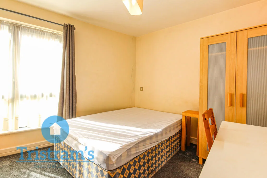 2 bedroom ground floor flat for rent