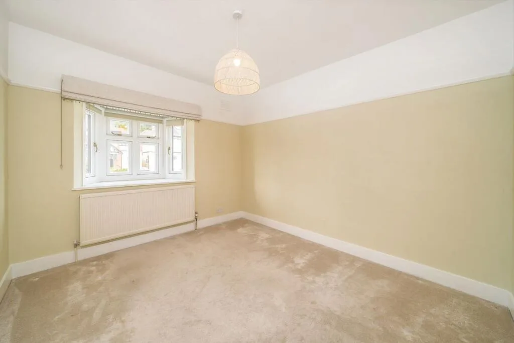 5 bedroom terraced house for rent