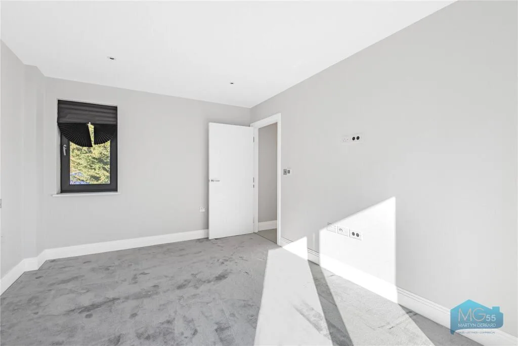 4 bedroom apartment for rent