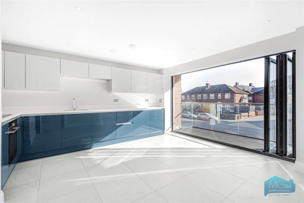 4 bedroom apartment for rent
