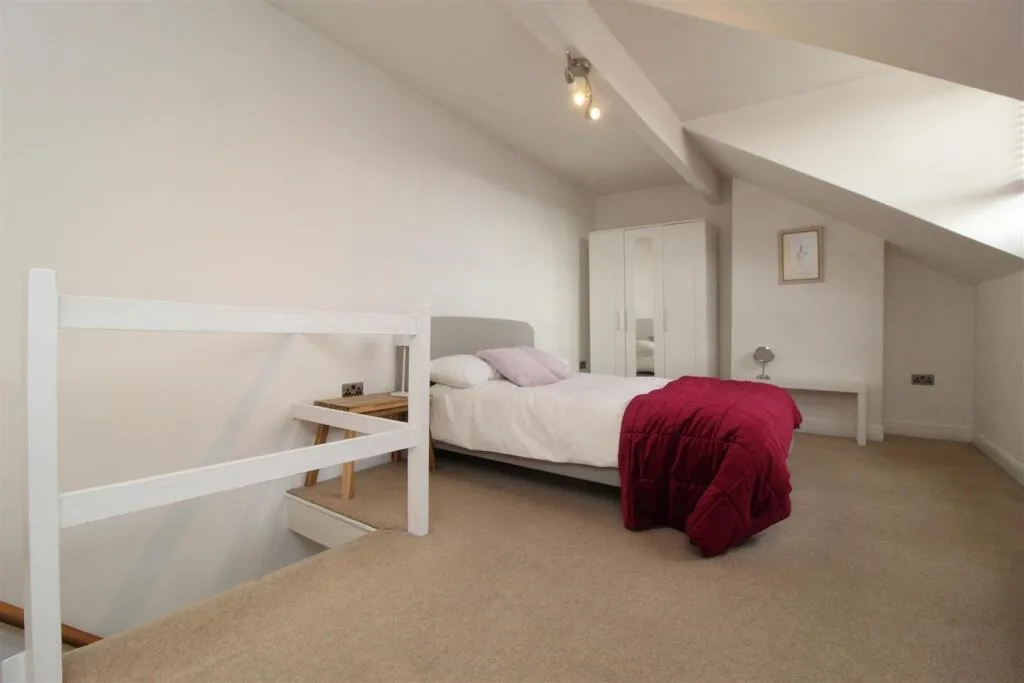 2 bedroom terraced house for rent
