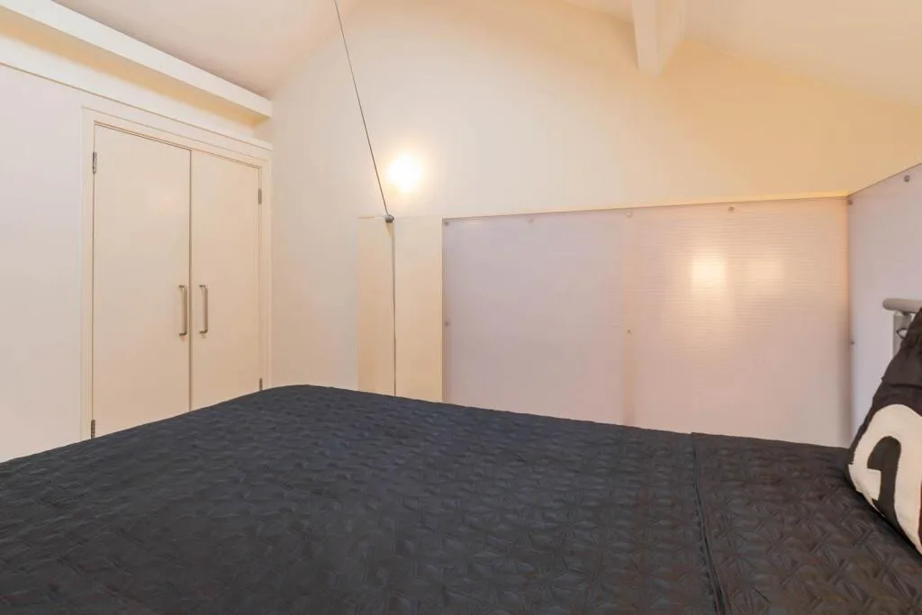 Studio apartment for rent