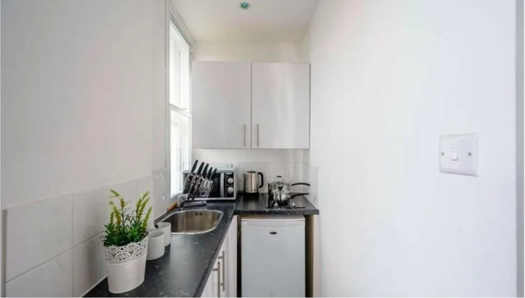 Studio flat for rent