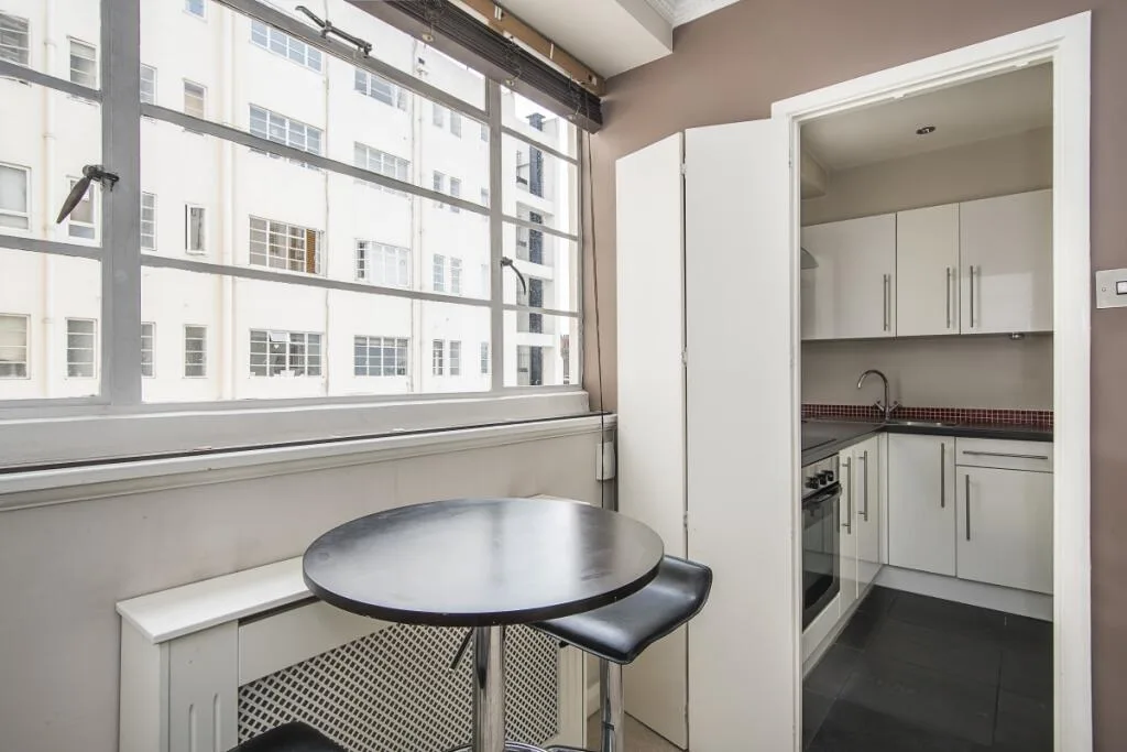 Studio flat for rent