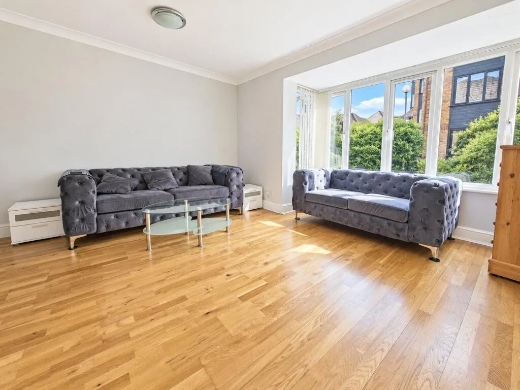2 bedroom apartment for rent