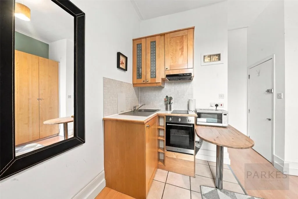 Studio apartment for rent